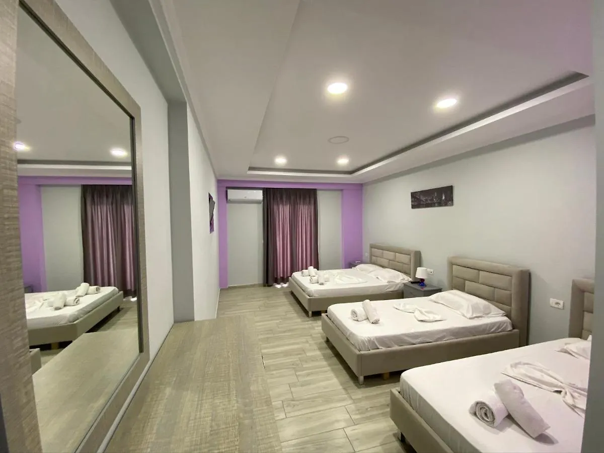 Karos Hotel Llaman Химара