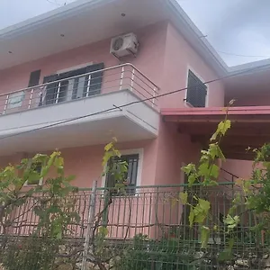 Amalias Himare