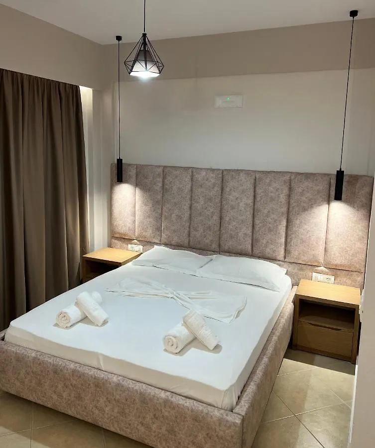 Karos Hotel Llaman Himara